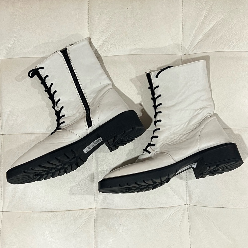 ASOS Design white lace up boots 🤍